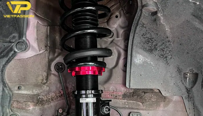 Lắp đặt phuộc BC Racing trên chiếc xe Honda Civic