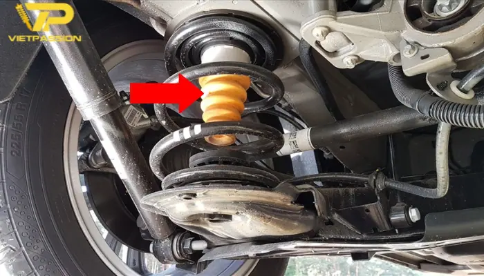 Cao su tăm bông là bộ phận giúp hấp thụ lực sốc và ngăn bụi bẩn, giúp xe hoạt động êm ái hơn Tăm bông giảm xóc ô tô là gì?